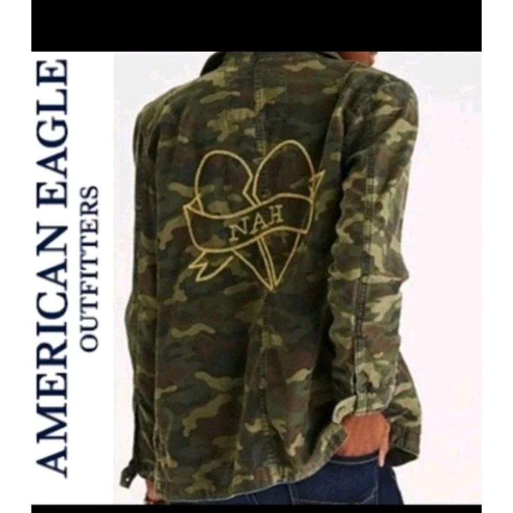 American Eagle AEO‎ Green Camo NAH Embroidered Heart Utility Jacket L Buttons